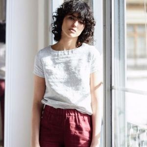 HAMBURG b/w striped fitted linen tee